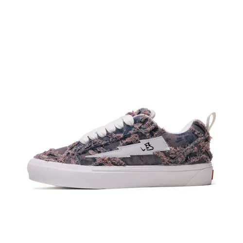 DUEPLAY Coverage Slip Resistant Impact Resistance Abrasion Resistant Balance Low Top Skateboard Shoes Unisex