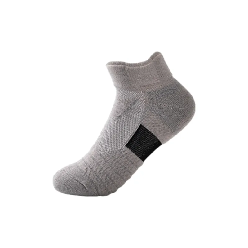 Gentle Welcome Basketball Socks Unisex 1 Pack-4