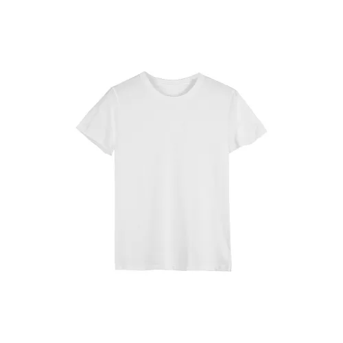La Chapelle Women's Undershirts
