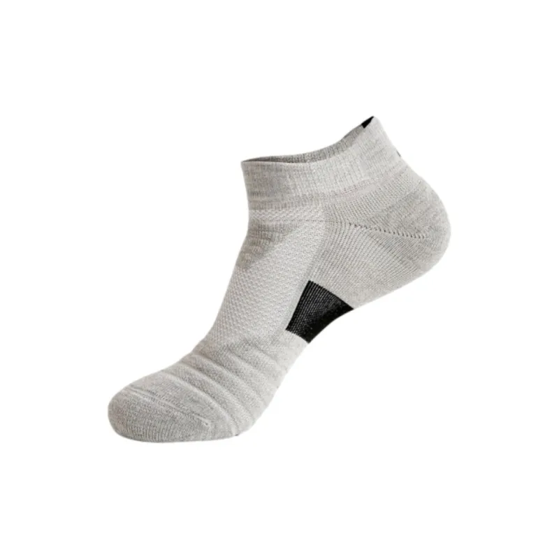 Gentle Welcome Basketball Socks Unisex-4