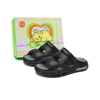 Budding Bear Beach Sandals Men's