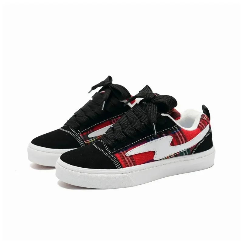 Circle Small Low Top Skateboard Shoes Unisex-8