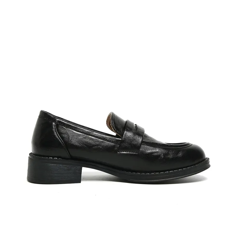 FOREVER 21 Loafers Women's Black-1