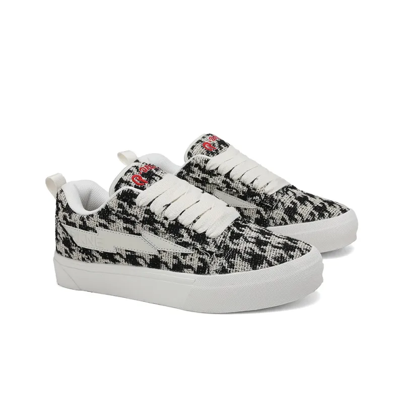 VFTS Anti Slip Wear Resistant Low Top Skateboard Shoes Unisex Jam Red-20