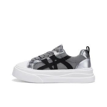 Boogie Bear Low Top Skateboard Shoes Men's