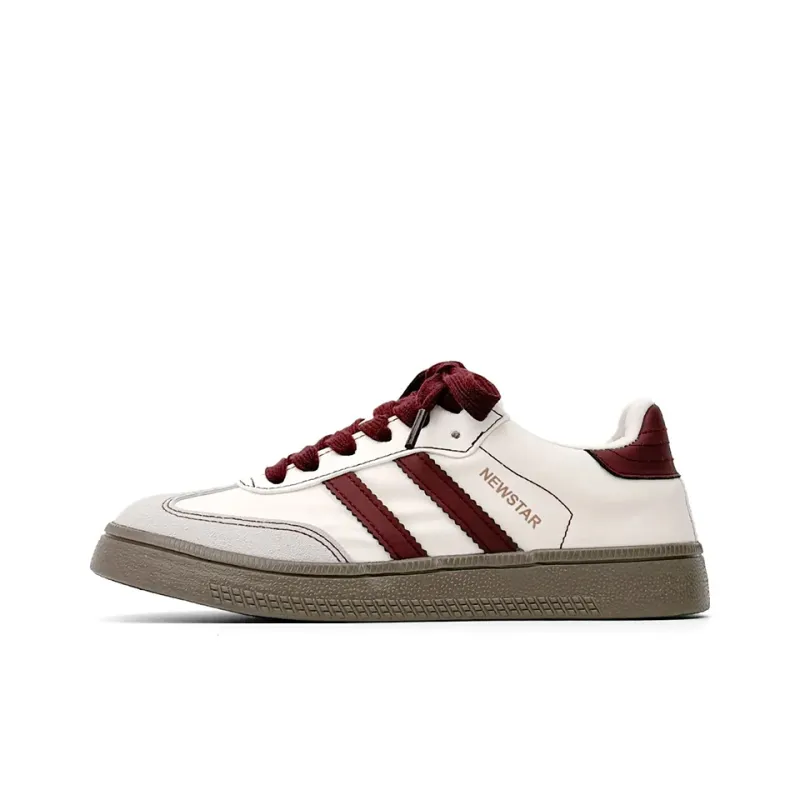 HACKBUTEER Low Top Skateboard Shoes Men's Box Included-1