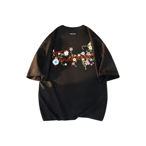 TINA GIA T-Shirts Unisex
