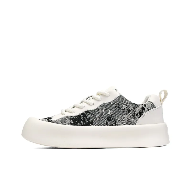 ABCIU Slip Resistant Shock Absorbers Low Top Skateboard Shoes Men's White Black-0