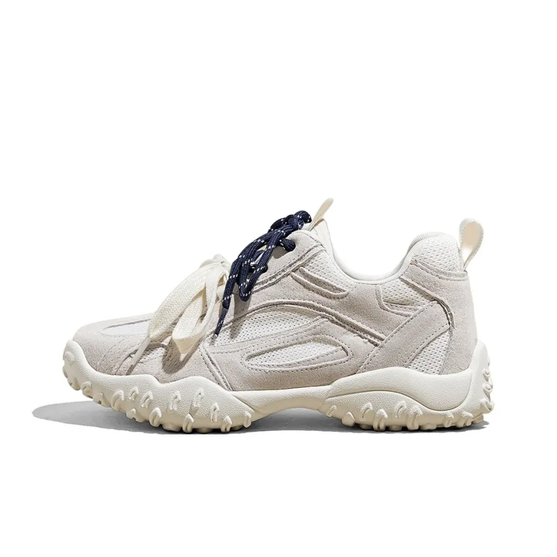 A Poinsettia Princess Chunky Sneakers Women's-8