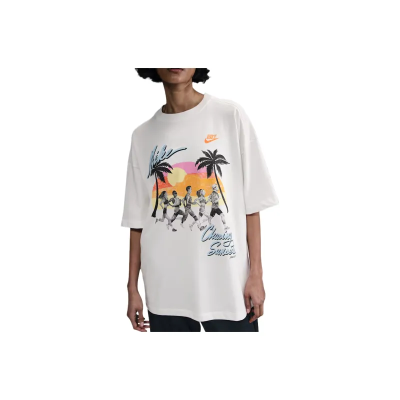 Nike Sportswear Essential Women's Oversized T Shirt-0