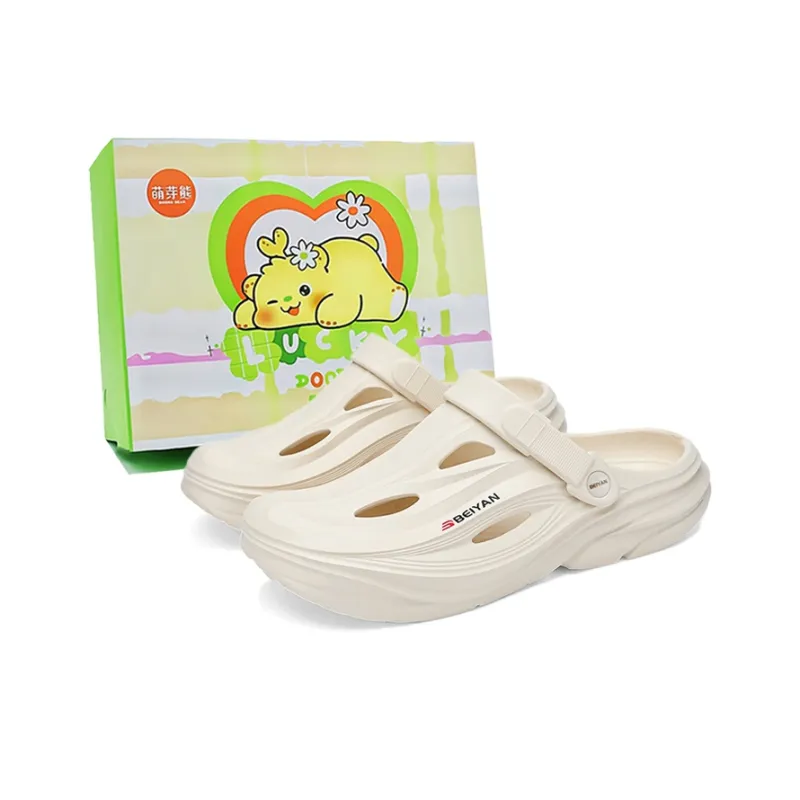 Budding Bear Clogs Unisex-9
