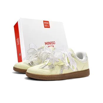 MINISO Skateboard Shoes Women's