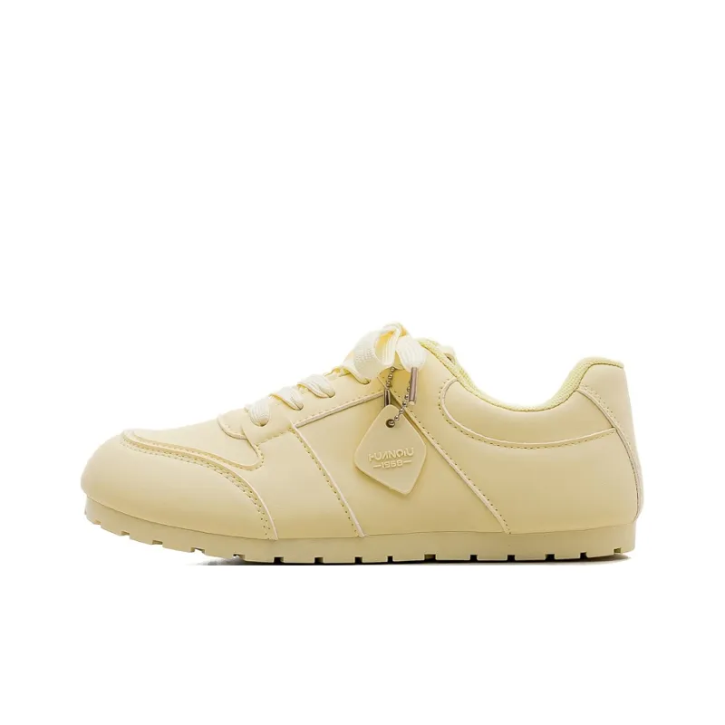 HUANQIU Slip Resistant, Abrasion Resistant, Lightweight Low Top Casual Shoes Women's Cream Yellow-0