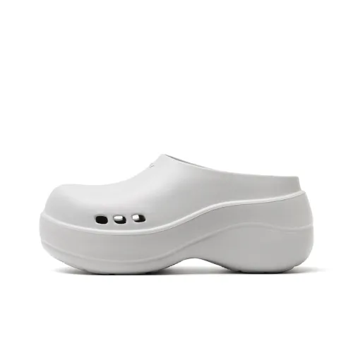 Misbhv Sneakers Women