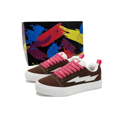 LIGHTNING PANDA Coverage Abrasion Resistant, Lightweight, Height Increasing Low Top Couple Skateboard Shoes Unisex