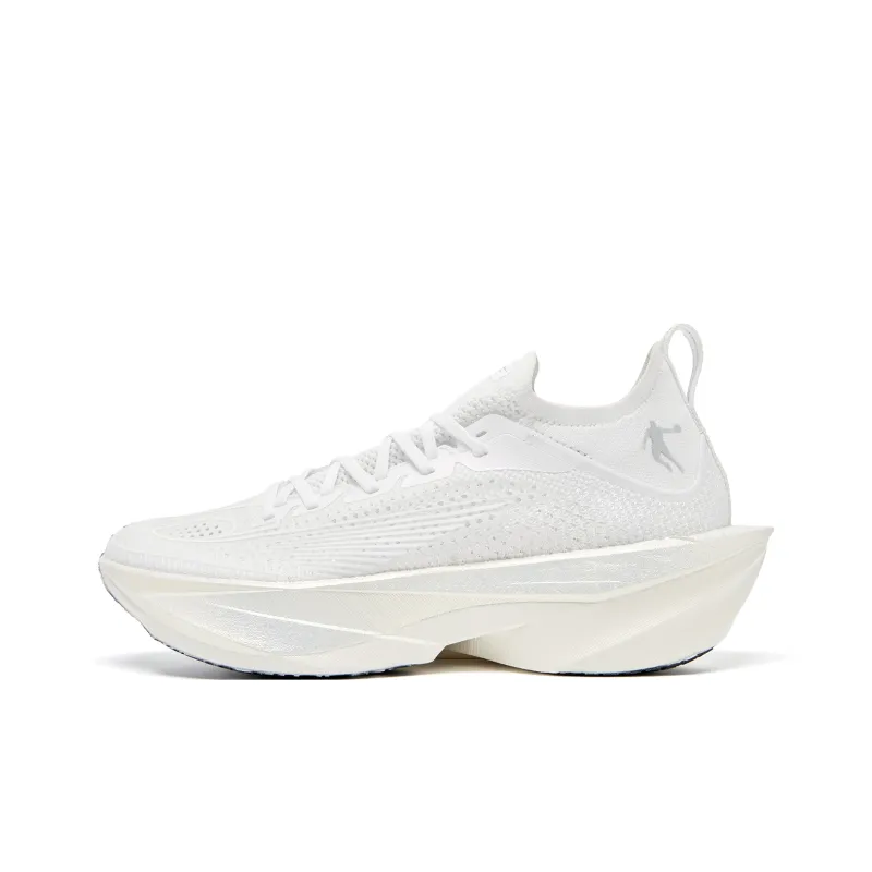 QIAODAN Feiying Plaid 2.0 Running Shoes Women's Low Top Jordan White Silver-0