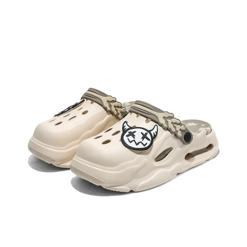 Kung Fu partners Clogs Unisex-9