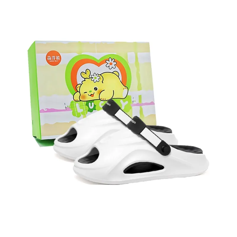 Budding Bear Beach Sandals Men's-10