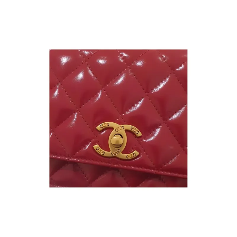 CHANEL Shiny Leather Shoulder Bag, Crossbody Bag Women's Red-1