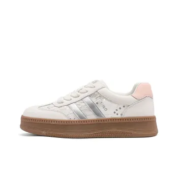 RED DRAGONFLY Low Top Skateboard Shoes Women's