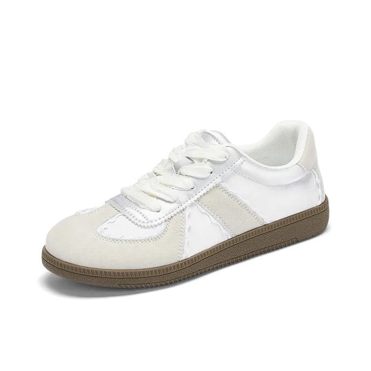 DAPHNE Low Top Skateboard Shoes Women's Silver-1