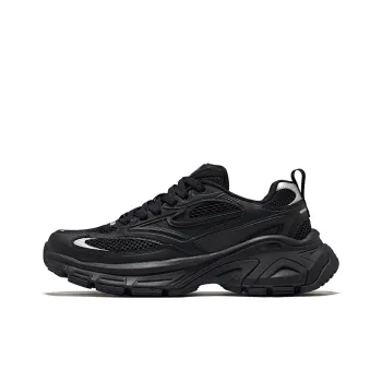 Erke Hongyu 2.0 Breathable And Wear resistant Low Top Chunky Sneakers Men's Jet Black