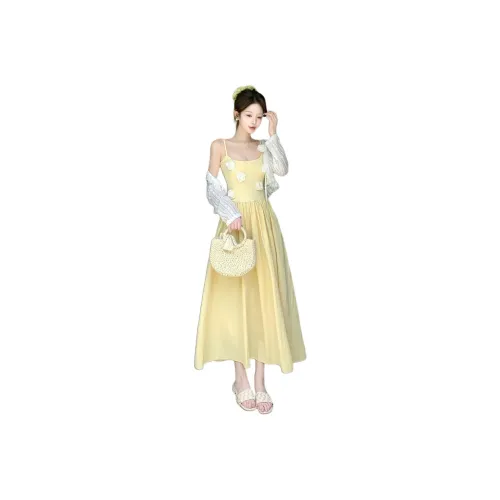 The Temptation Of The Muse Skirt Set Women's