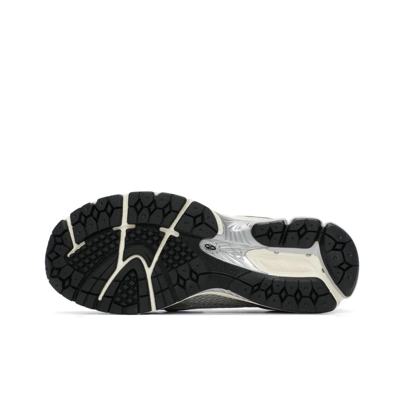 New Balance 1906L Metallic Silver-4