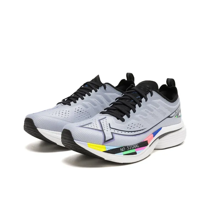 XTEP One Piece Molding 3 Running Shoes Men Low Top-1