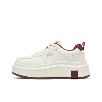 DAPHNE Low Top Skateboard Shoes Women's Red