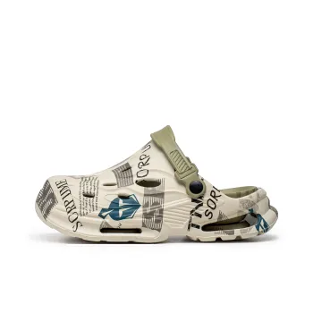 Budding Bear Clogs Men