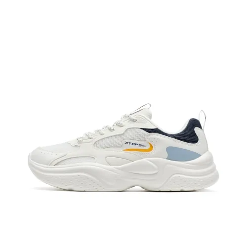 XTEP Cushioning Lightweight Low Top Chunky Sneakers Men's White Blue Orange