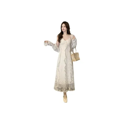 The Temptation Of The Muse Skirt Set Women's
