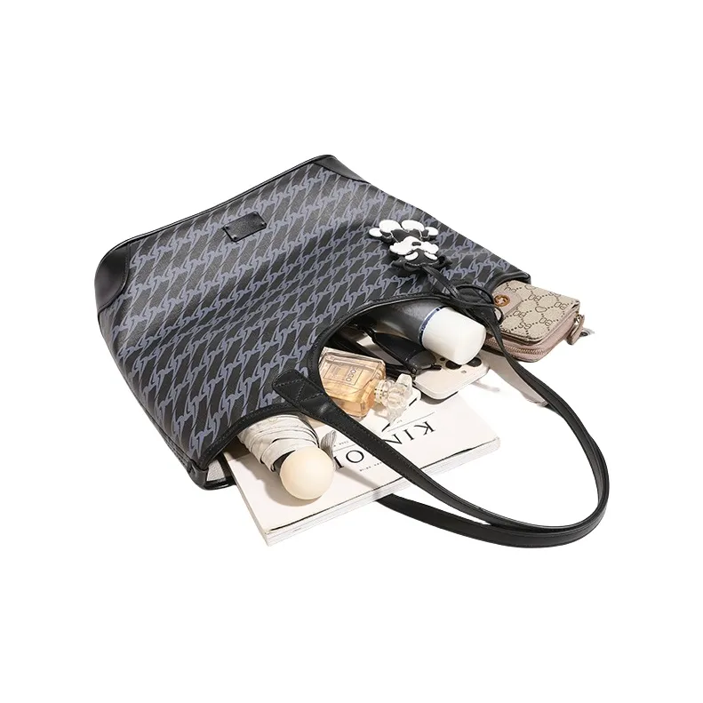 PESASRIE PU Tote Bag, Shopping Bag, Shoulder Bag Women's Black-3
