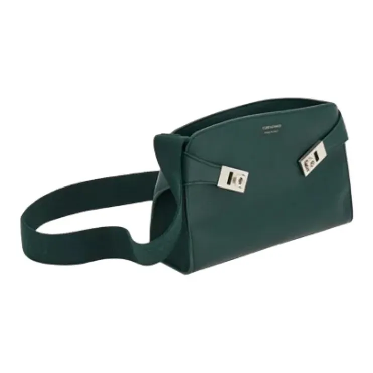 FERRAGAMO Hug Hammered Texture Calfskin Messenger Bag, Shoulder Bag Men's Moss Green-1