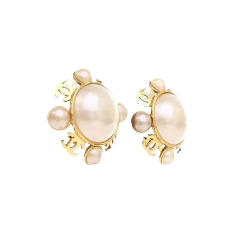 CHANEL 20th Century Plated Faux Pearl Clip On Earrings Costume Earrings-1