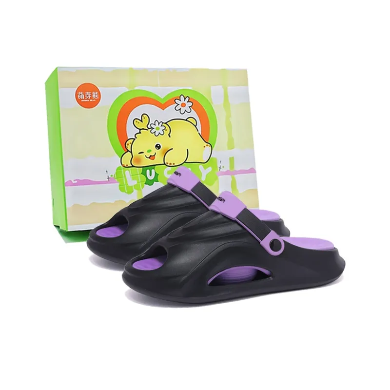 Budding Bear Beach Sandals Men's-0