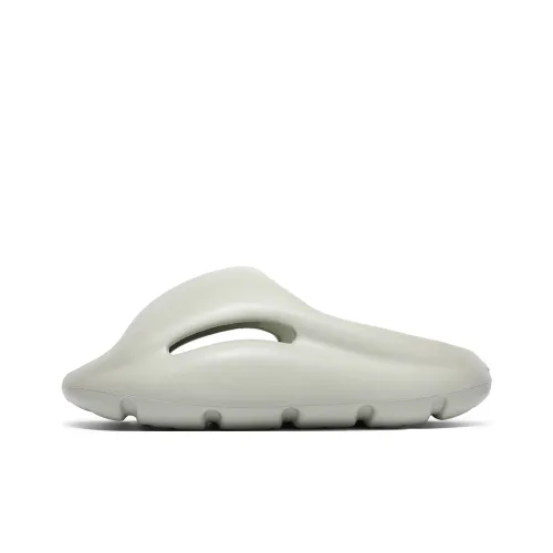 TCELLARS Slip Resistant Quick Dry Antibacterial Cushioning Slide Slippers Unisex Matcha Dull Green