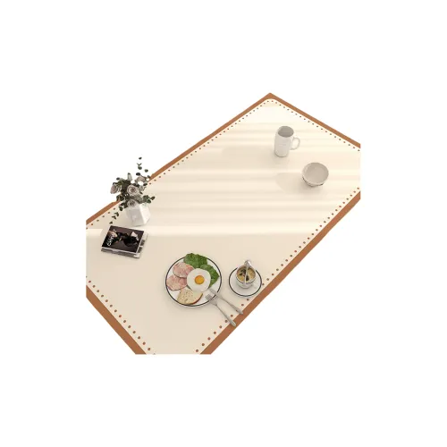 Spinning autumn pie Tablecloths / Table Mats