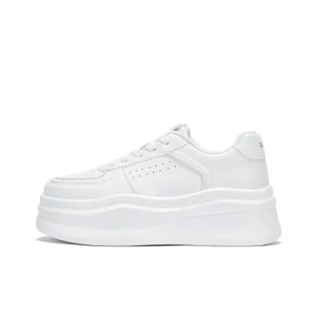 DAPHNE Height Increasing Low Top Skateboard Shoes Women's White