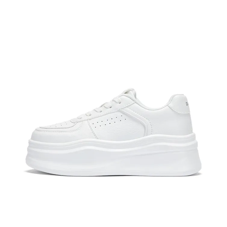 DAPHNE Height Increasing Low Top Skateboard Shoes Women's White-0