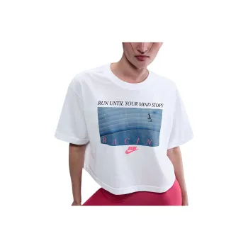 Nike Sportswear Club Women's Cropped T Shirt