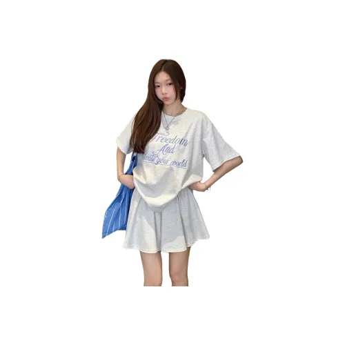 The Temptation Of The Muse Skirt Set Women's