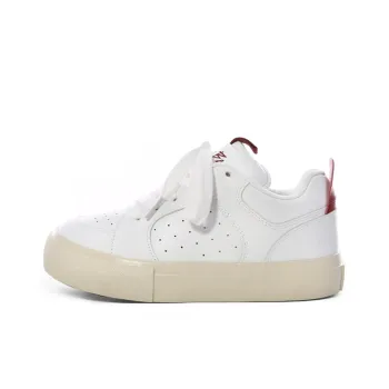 The New Age Family Low Top Skateboard Shoes Women's White Red