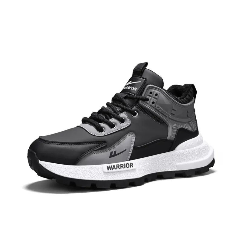 Warrior Shock Absorbers With Abrasion Resistant And Slip Resistant Properties Casual Shoes Men's-1