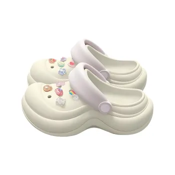LUNNIFEIYA Slippers / Home Slippers