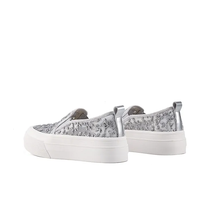 DAPHNE Anti Slip Wear Resistant Low Top Skateboard Shoes Women's-3