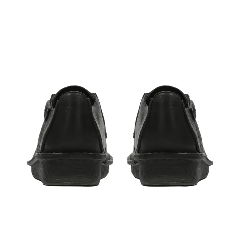 Clarks Funny Dream Low Top Casual Shoes Women's Black-4