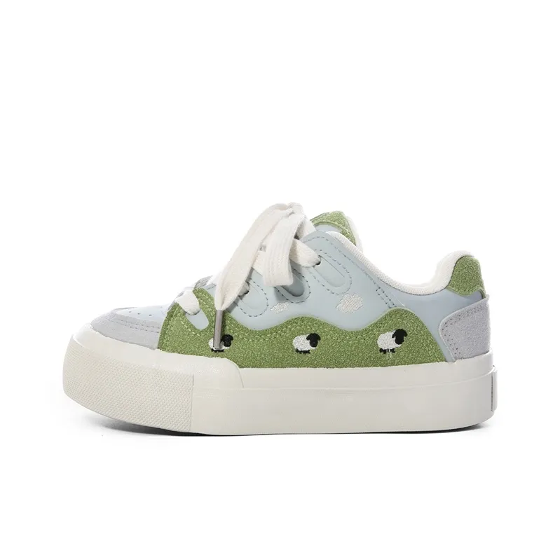 The New Age Family Low Top Skateboard Shoes Women's Prairie Blue-0