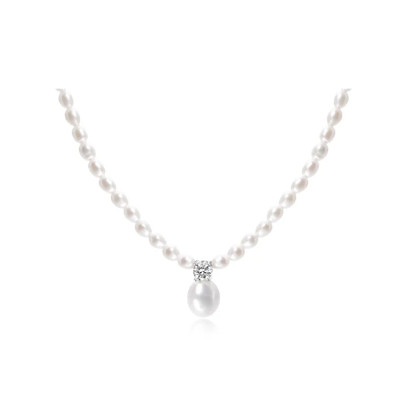 Lao Feng Xiang Pearl Necklaces Women's-0